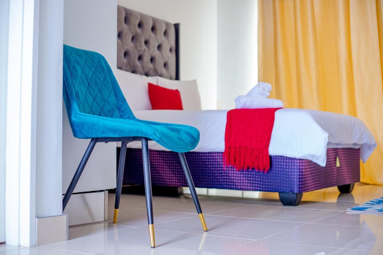 Urban Oasis Apartments At Hidas Windhoek Esterno foto